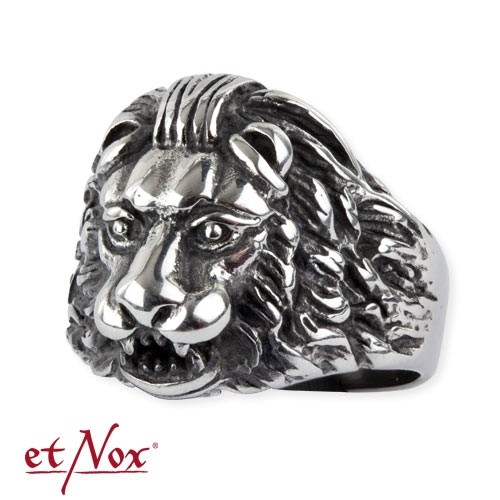 Ring with lion head